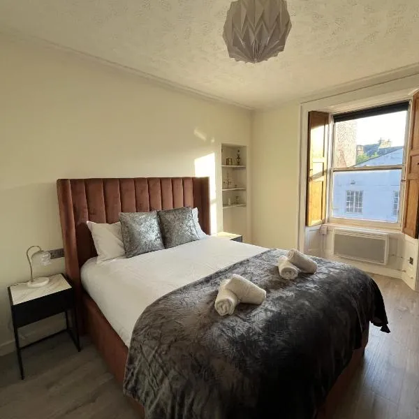 Edinburgh Centre - Meadows Residence، فندق في إدنبرة