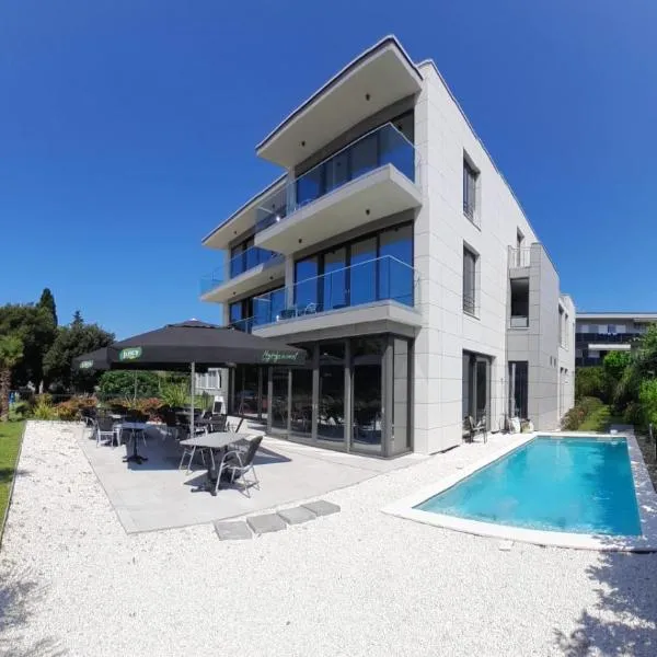 Hotel Oscar, hotel v destinaci Kaštela