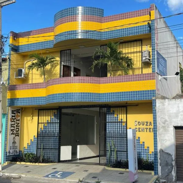 Pousada Maria Bonita - Centro, 10min da Praia de Camapum, Macau RN, hotel em Macau