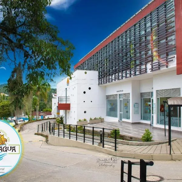 Centro Vacacional Canapro Chiminigagua, hotel v destinaci Moniquirá