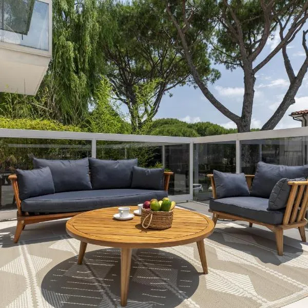 Harvey Suites Hotel & Residence, hotel v destinaci Lido di Jesolo