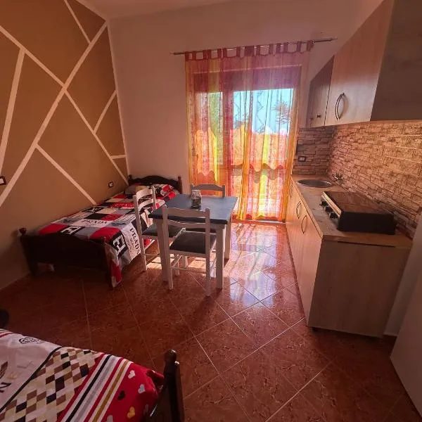 Apartment for rent vacation KRASNIQI, hotel v destinaci Karpen