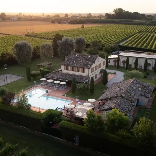 Resort Tenuta La Rotta - Rooms & Pool, Hotel in Ravenna
