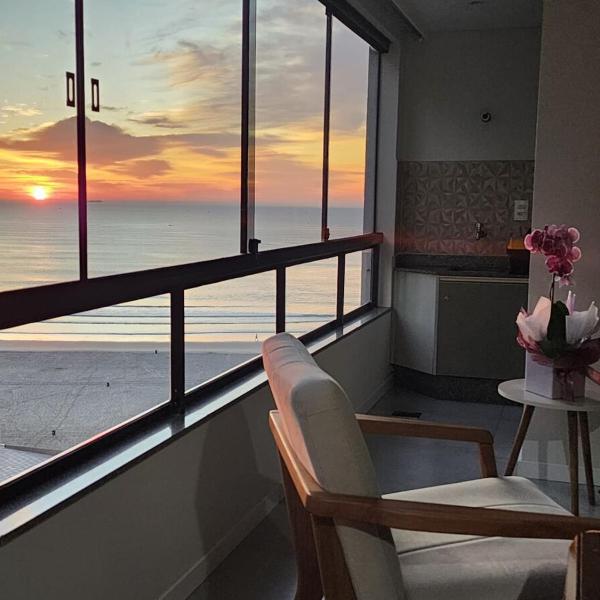 Amazing sea view, right on the sand