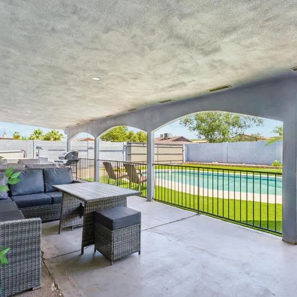 Relaxing Desert Oasis W Pool And Hot Tub, hotel en Mesa