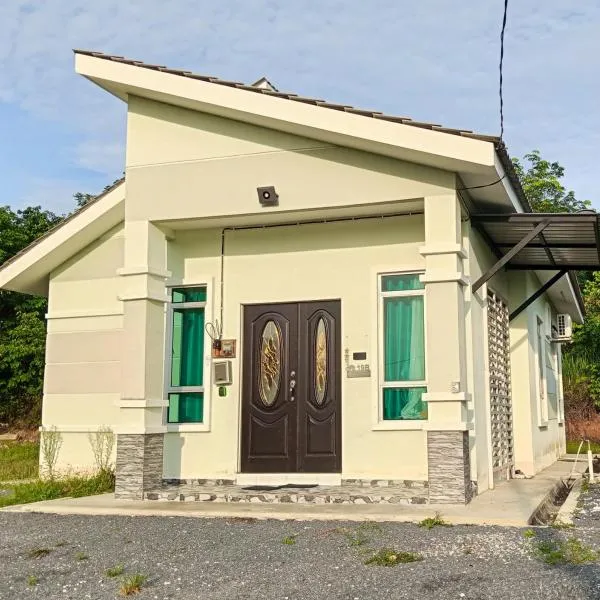Minimalist Homestay D Pokok Sena, hótel í Pokok Sena