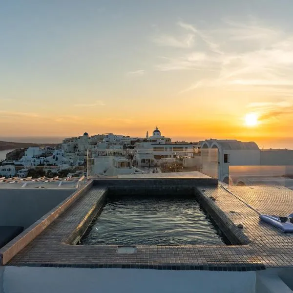 Enalion White Suites Oia, Hotel in Ia