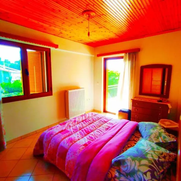The best view, hotel in Zakharo