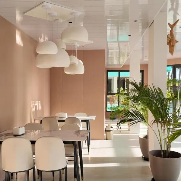 Palmcasa, hotel in Maafushi