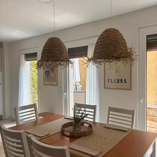 Apartamentos Adarve, hotel v destinaci Ciudad-Rodrigo