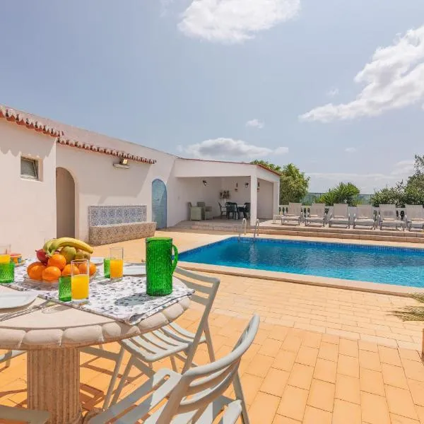 Casa da Primavera - Lagoa, Algarve, hotel v destinaci Lagoa