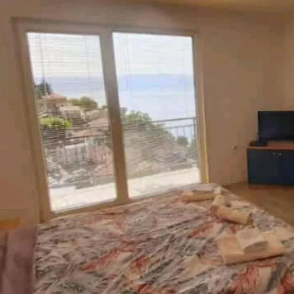 Private rooms N&S, hotel in Ohrid