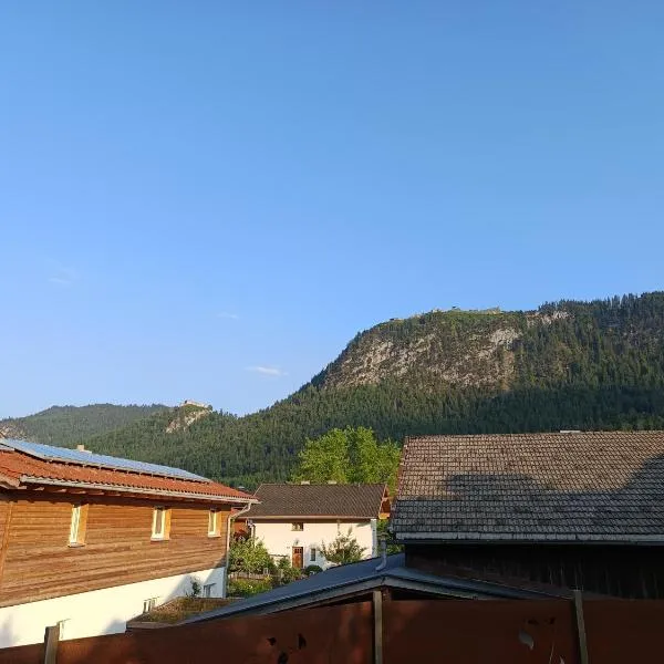 Lodge Ehrenberg, hotel in Ehenbichl
