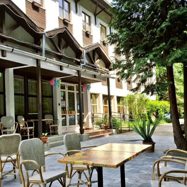 Salgó Hotel, hotel v destinácii Salgótarján