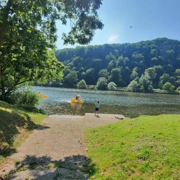 Pension Rieslingakademie, hotel v destinaci Mesenich