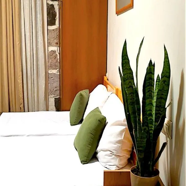 Cascade Heritage Inn, hotel v Jerevanu