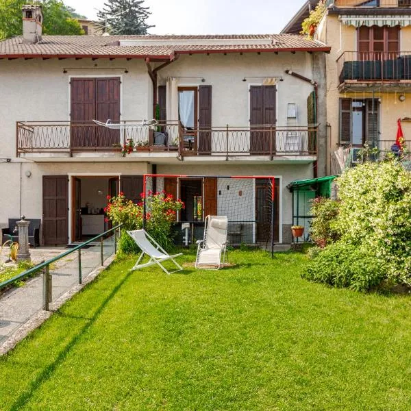 The garden of Civenna in Bellagio, hotel in Civenna