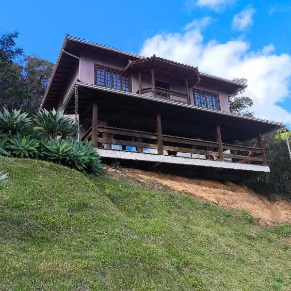 Casa Top Araras Petropolis, hotel in Petrópolis