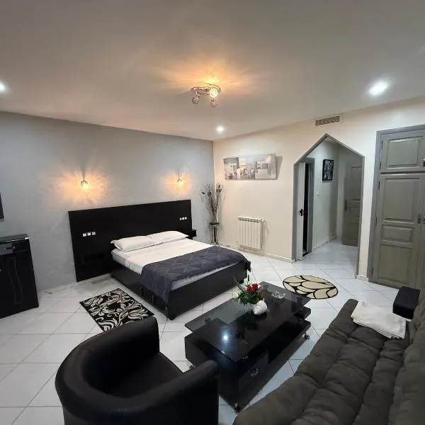 MARIN Hôtel, hotell i Oran