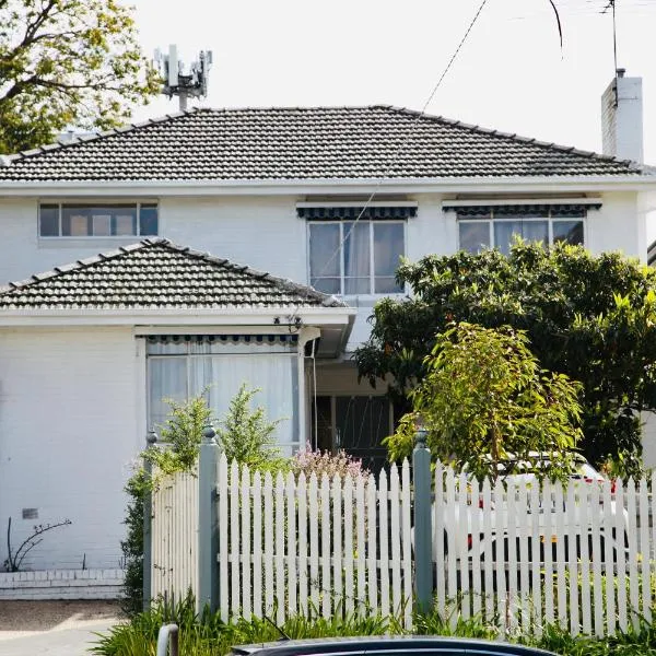 kew house, hotel in Melbourne