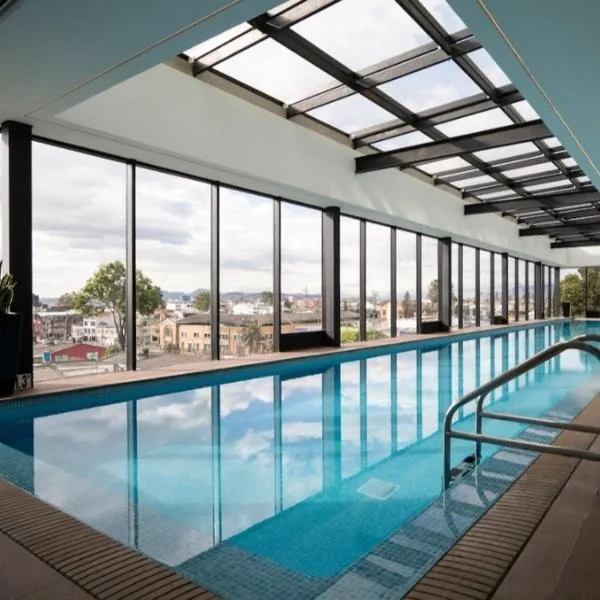 72Hub moderno apto vistas ciudad, piscina gimnasio, hotel di Bogota