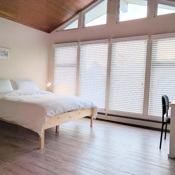 Sunny Home, hotel in Burnaby