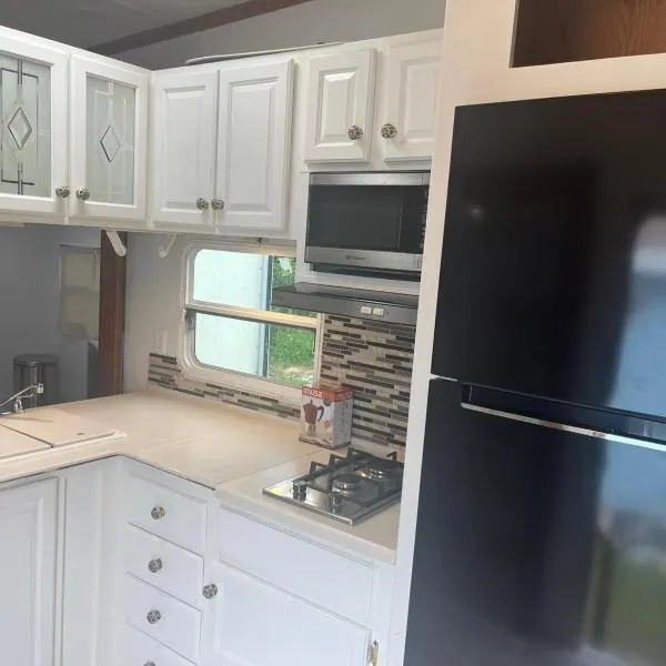 RV Conveniente y Céntrico, ξενοδοχείο σε Lehigh Acres