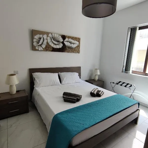 Modern 2BR Apartment - Close to Gozo Ferry, готель у місті Għajnsielem