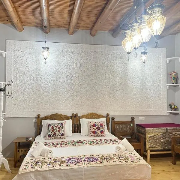 Old town, Hotel in Buxoro