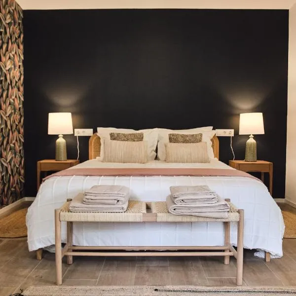 Hospedería Quinta de Cavia, hotel in Cabia