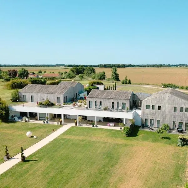 Les Villas du Parc de la Chabotterie, hotel in Saint-Sulpice-le-Verdon
