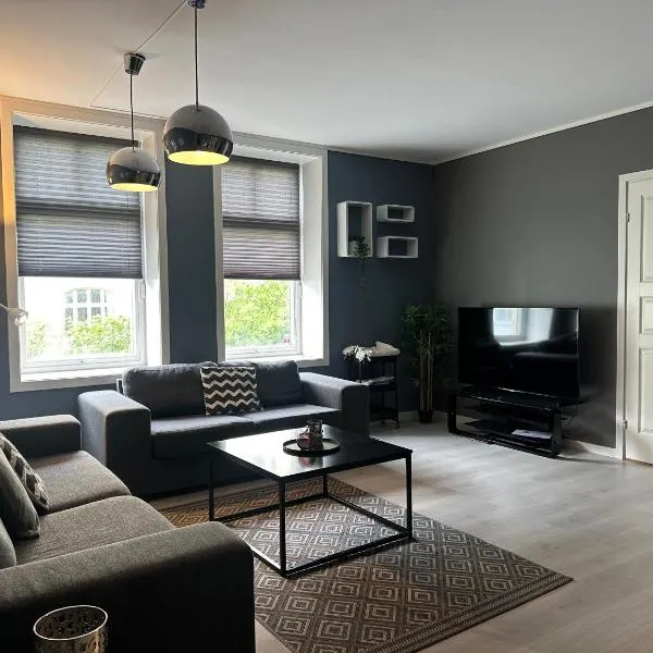 Ålesund City Center - Modern 80-m2 flat with 3 bedrooms, hotell sihtkohas Ålesund