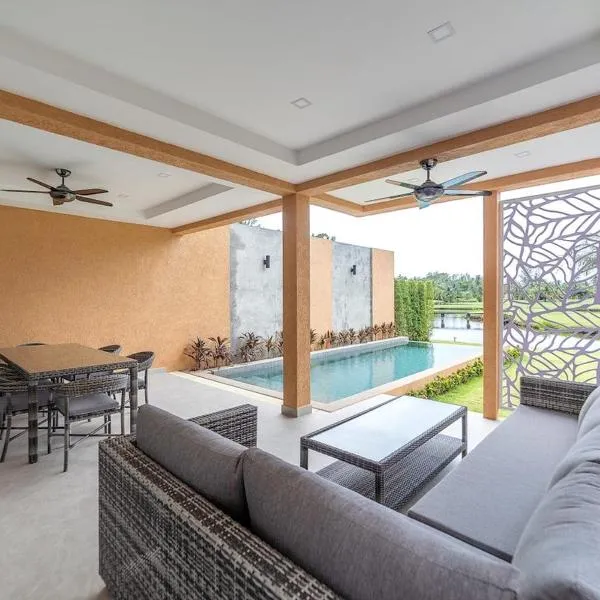 Sevens Paradise Pool Villa - Koh Chang, hotel v destinaci Ko Chang