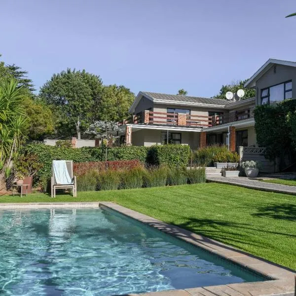 Four Palms Accommodation, hotel a Durbanville