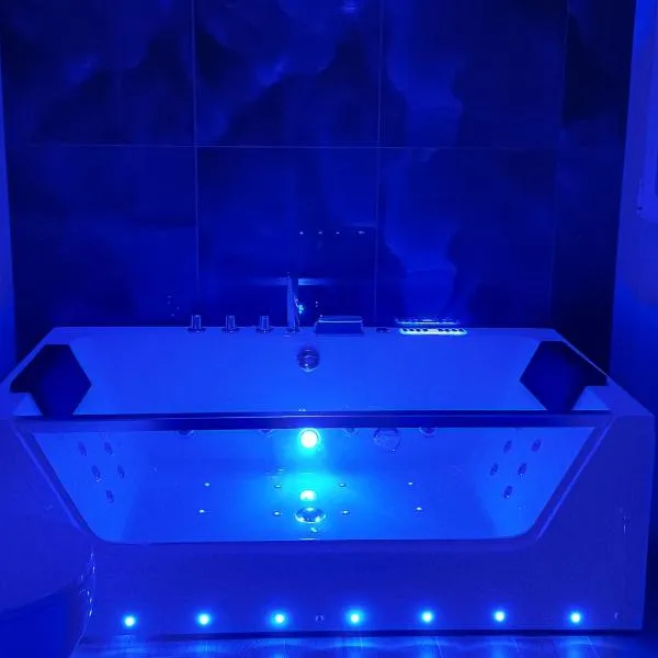 Luxury Rooms Bari Relax, hotel in Bari