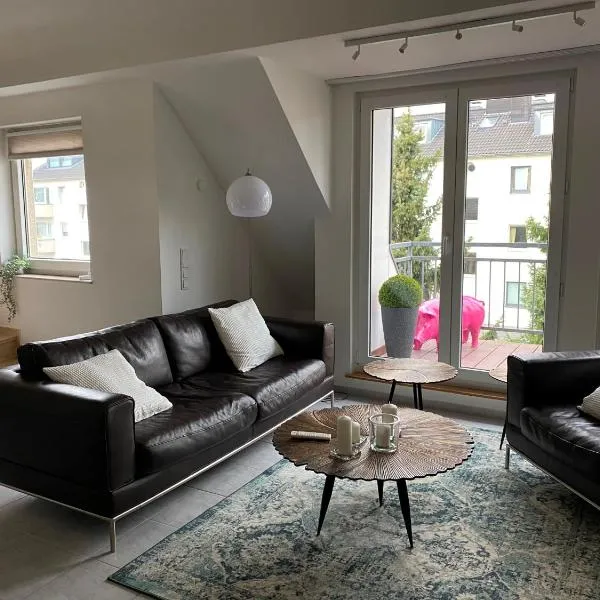 Rheinblick Apartments, hotel in Cologne