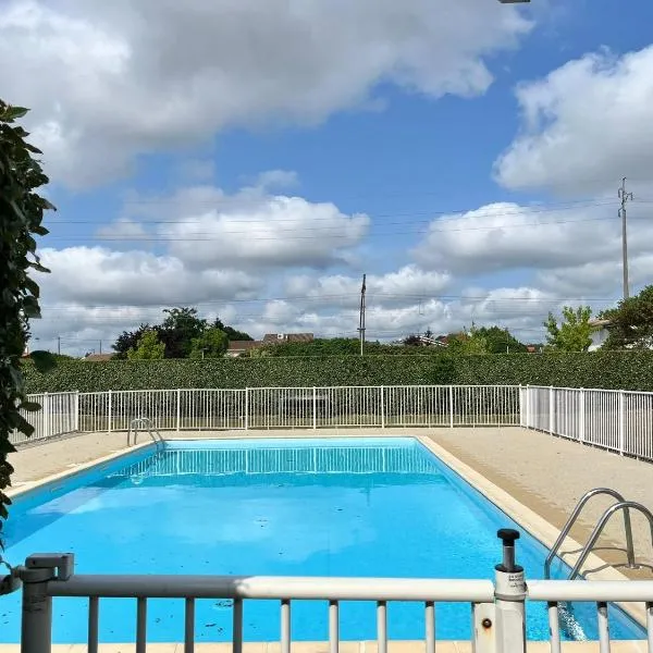 Studio confort & calme proche Bordeaux et Pellegrin, hotel in Mérignac