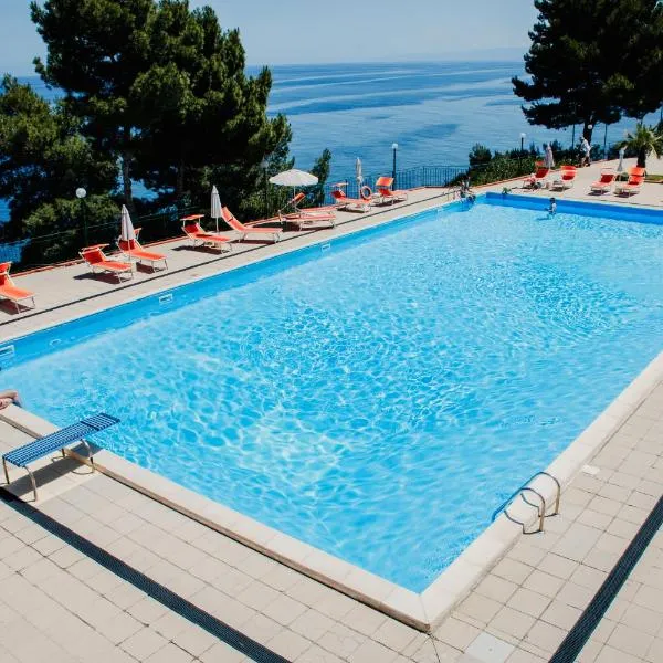 Camping & Village Rais Gerbi, khách sạn ở Pollina