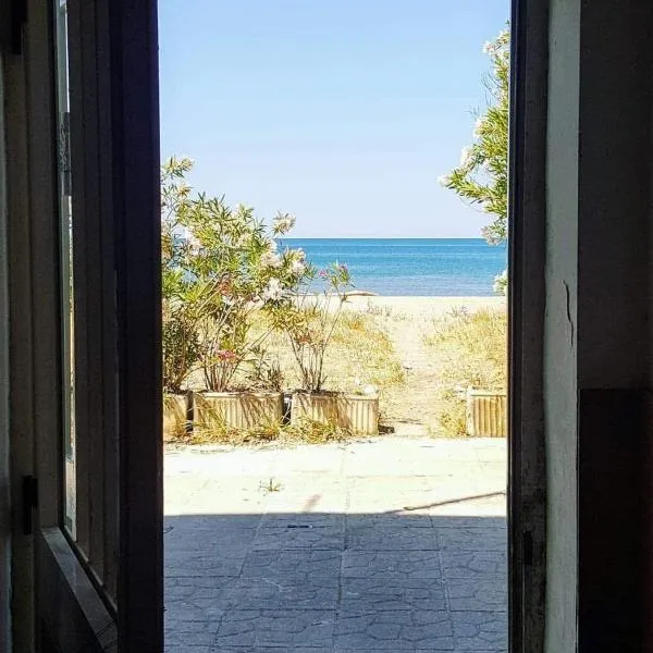 Casa sulla spiaggia - Sea and Sand, hotel in Paestum