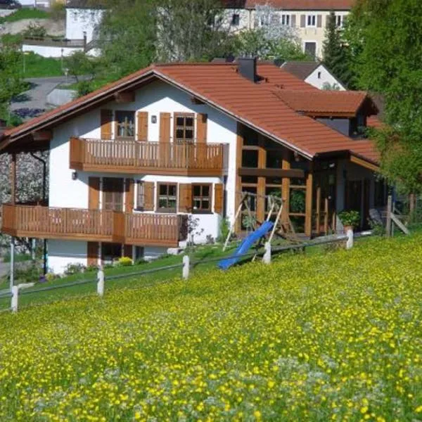 Ferienwohnung Ott, ξενοδοχείο σε Weißenburg in Bayern