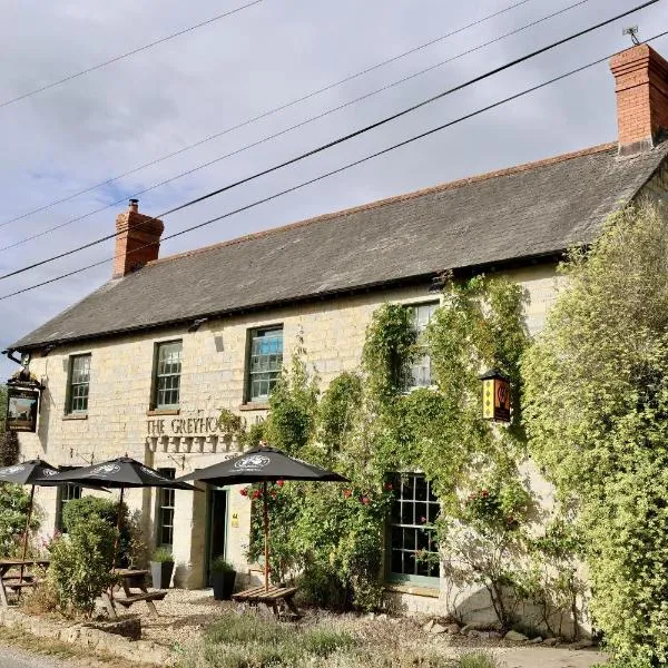The Greyhound Inn, hotel v destinaci Taunton