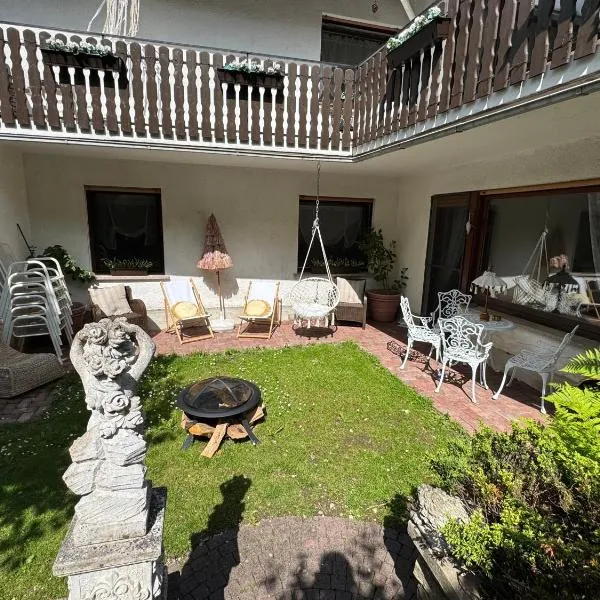 Ferienwohnung Wölf, hotel v destinaci Eiterfeld