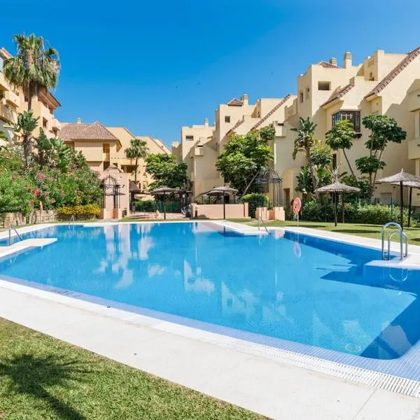 Coast comfort Duquesa Village 3BR, hotel in Castillo de Sabinillas