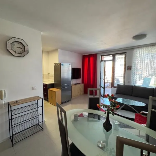 VP Palazzo Nesebar: Nesebar şehrinde bir otel