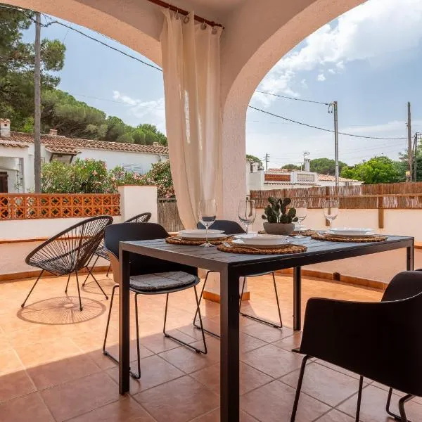 Casa Iris, hotel din L'Escala