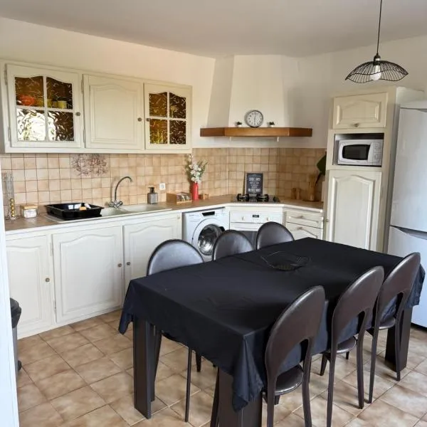 Maison T3 Bastia Sud, Casamozza, hotel em Monte