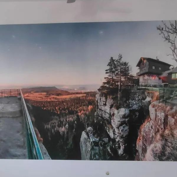Apartament Wolności, hotel in Szczytna