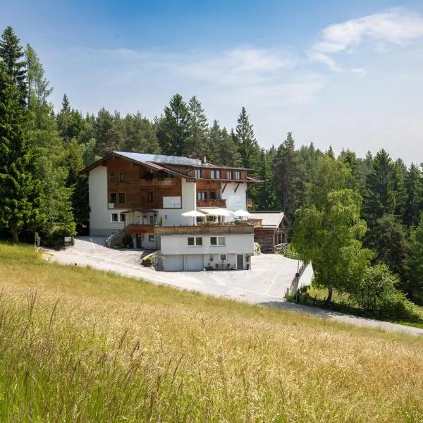 Hotel Pension Tyrol, hotel v Seefeld in Tirol