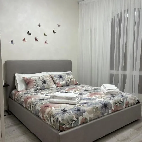 Garden Lake Apartment, khách sạn ở Peschiera del Garda