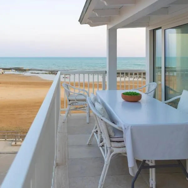 Aria, hotel Marina di Palmában